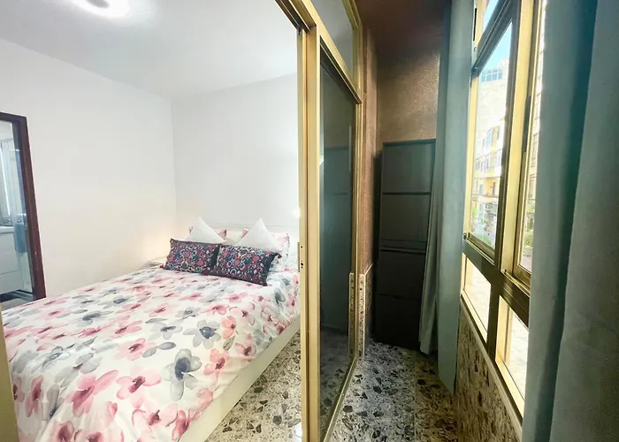 Affordable For Large Families And Groups At Canteras With 3 Bedrooms And Free Parking * Las Palmas de Gran Canaria