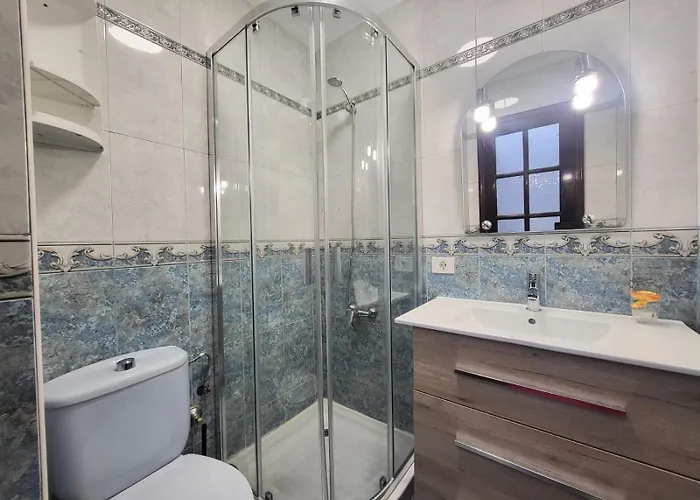 Affordable For Large Families And Groups At Canteras With 3 Bedrooms And Free Parking