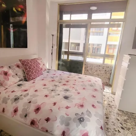 Apartment Affordable For Large Families And Groups At Canteras With 3 Bedrooms And Free Parking *