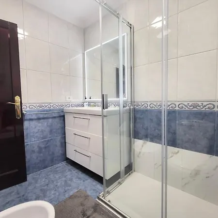 Apartment Affordable For Large Families And Groups At Canteras With 3 Bedrooms And Free Parking
