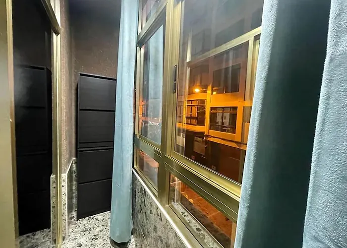 Affordable For Large Families And Groups At Canteras With 3 Bedrooms And Free Parking Апартаменти