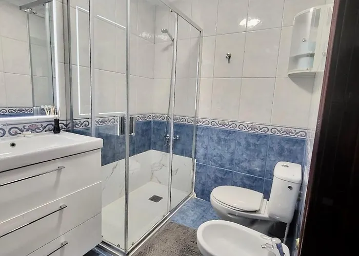 Affordable For Large Families And Groups At Canteras With 3 Bedrooms And Free Parking Лас-Пальмас-де-Гран-Канарія